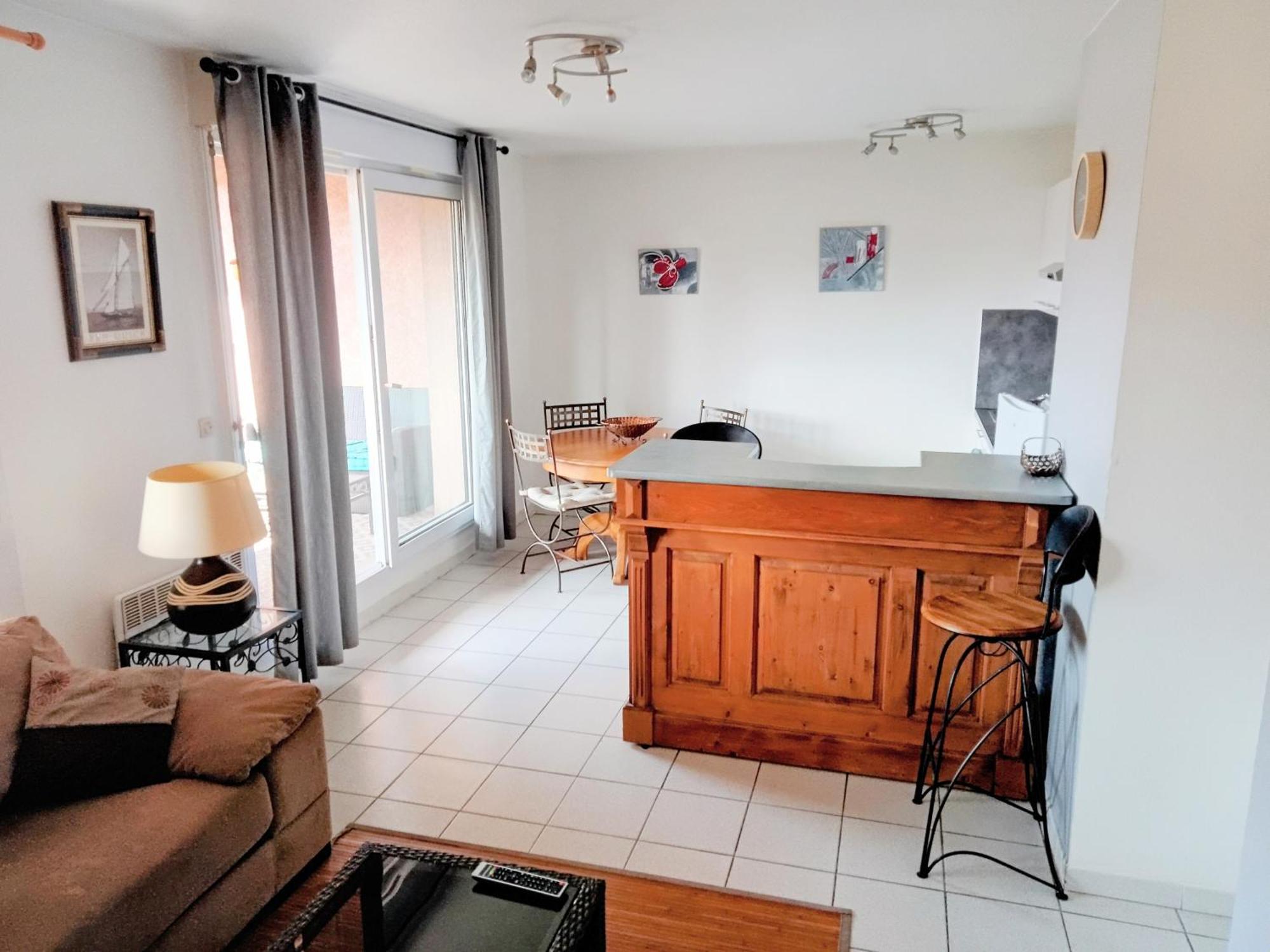 Appartement F2 41M2 圣西普里安 外观 照片